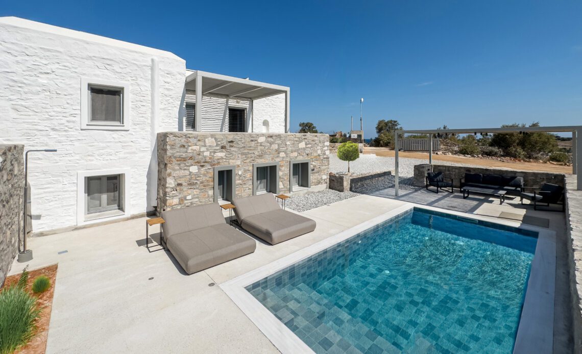 Antiparos Luxury Villas with Private Pool | Antiparos Homes